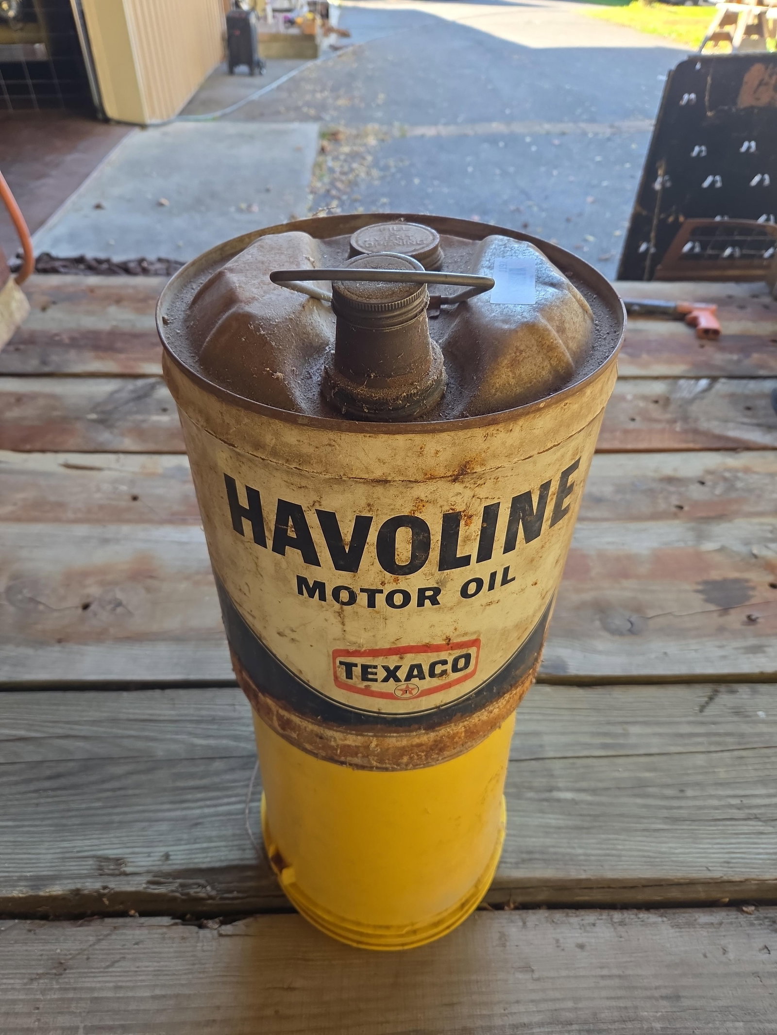 5 gal Texaco Havoline oil can: 5 gal Texaco Havoline oil can