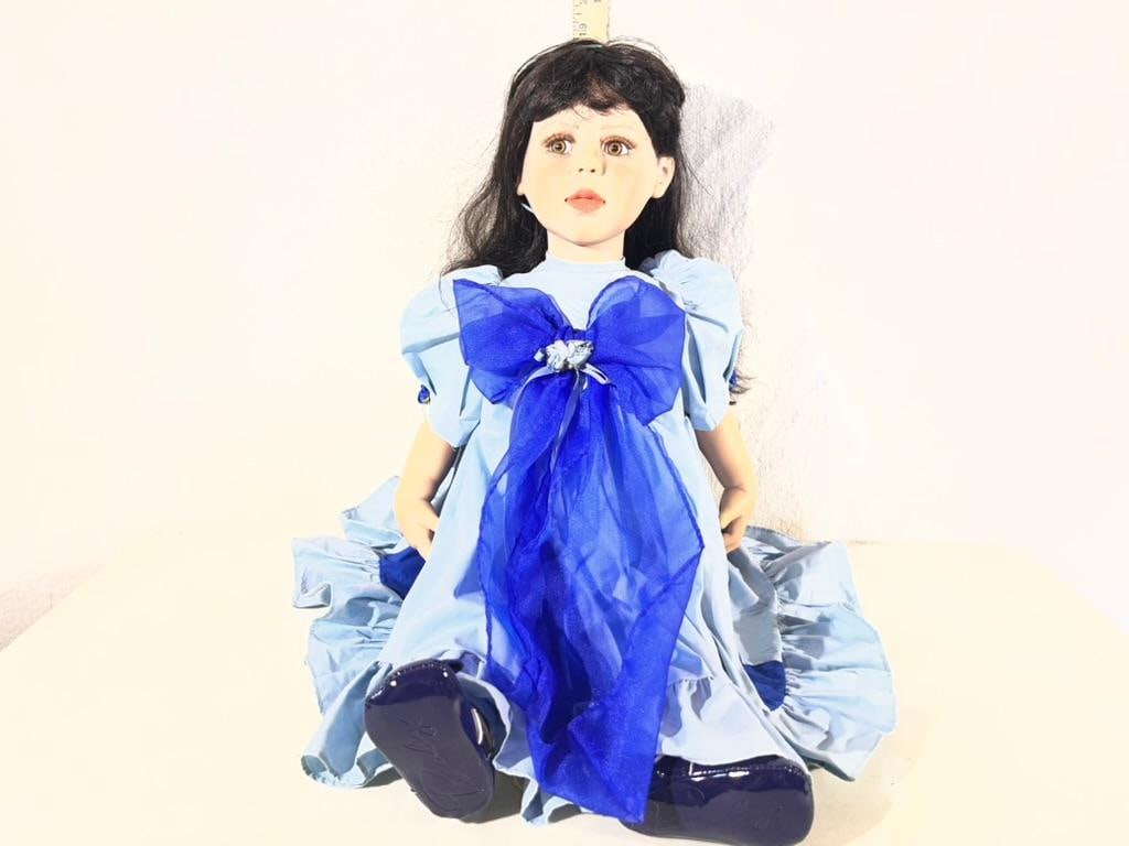 Fayzah Spanos Doll (1 of 4)