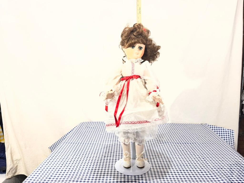 Maupe & Nicole Porcelain Doll (1 of 3)