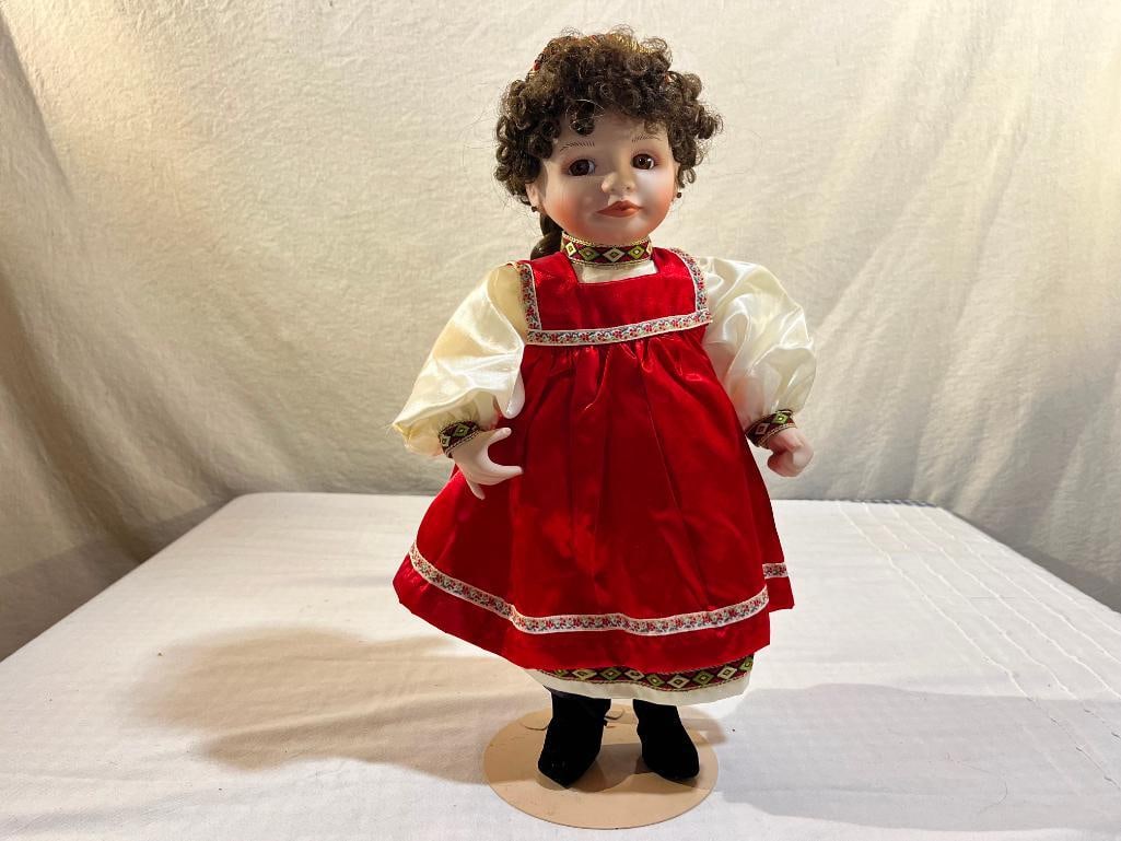 Kathy Hippensteel porcelain Doll (1 of 4)