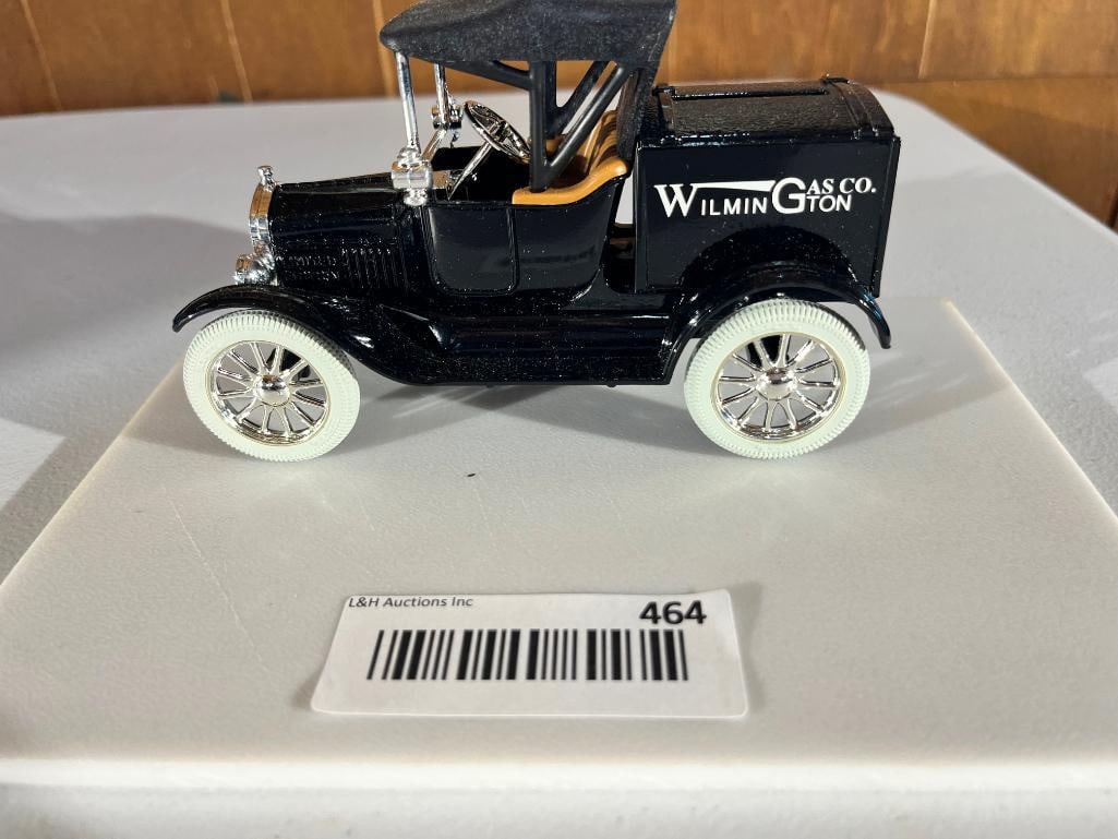 1918 Runabout Bank 1/25 scale (1 of 1)