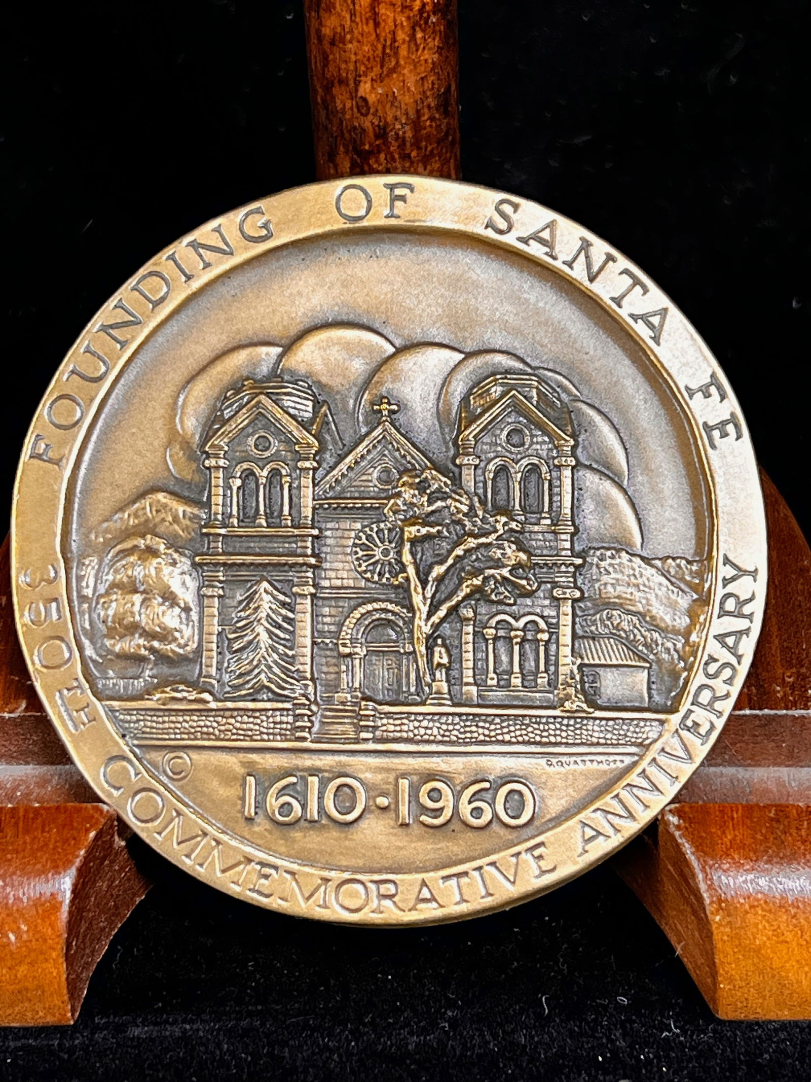 Bronze Medallion Commemorating Founding of the Santa Fe Trail (1 of 8)