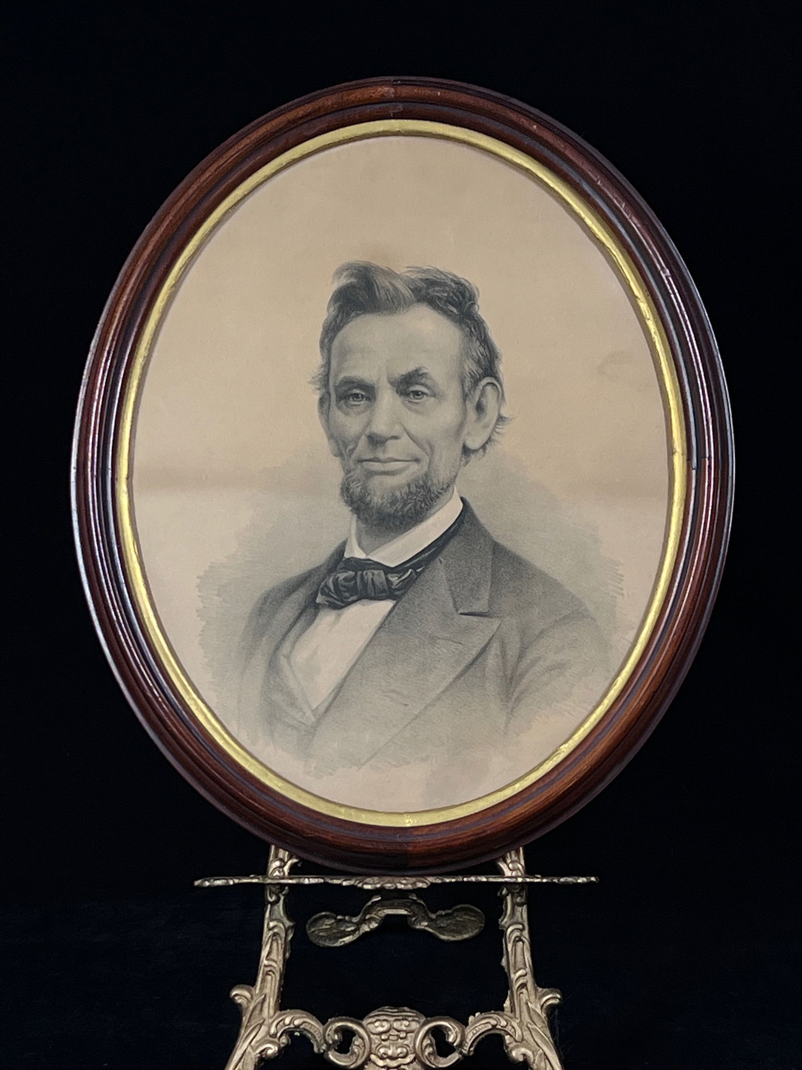 Presidential Portrait Litho of Abraham Lincoln in Original Period Frame (1 of 6)