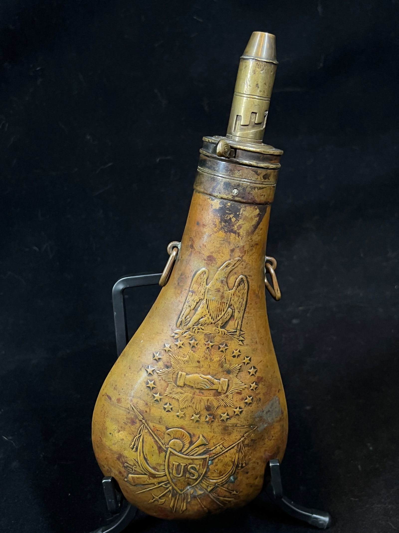 Classic Civil War Black Powder Flask US Shield Eagle Handshake (1 of 7)