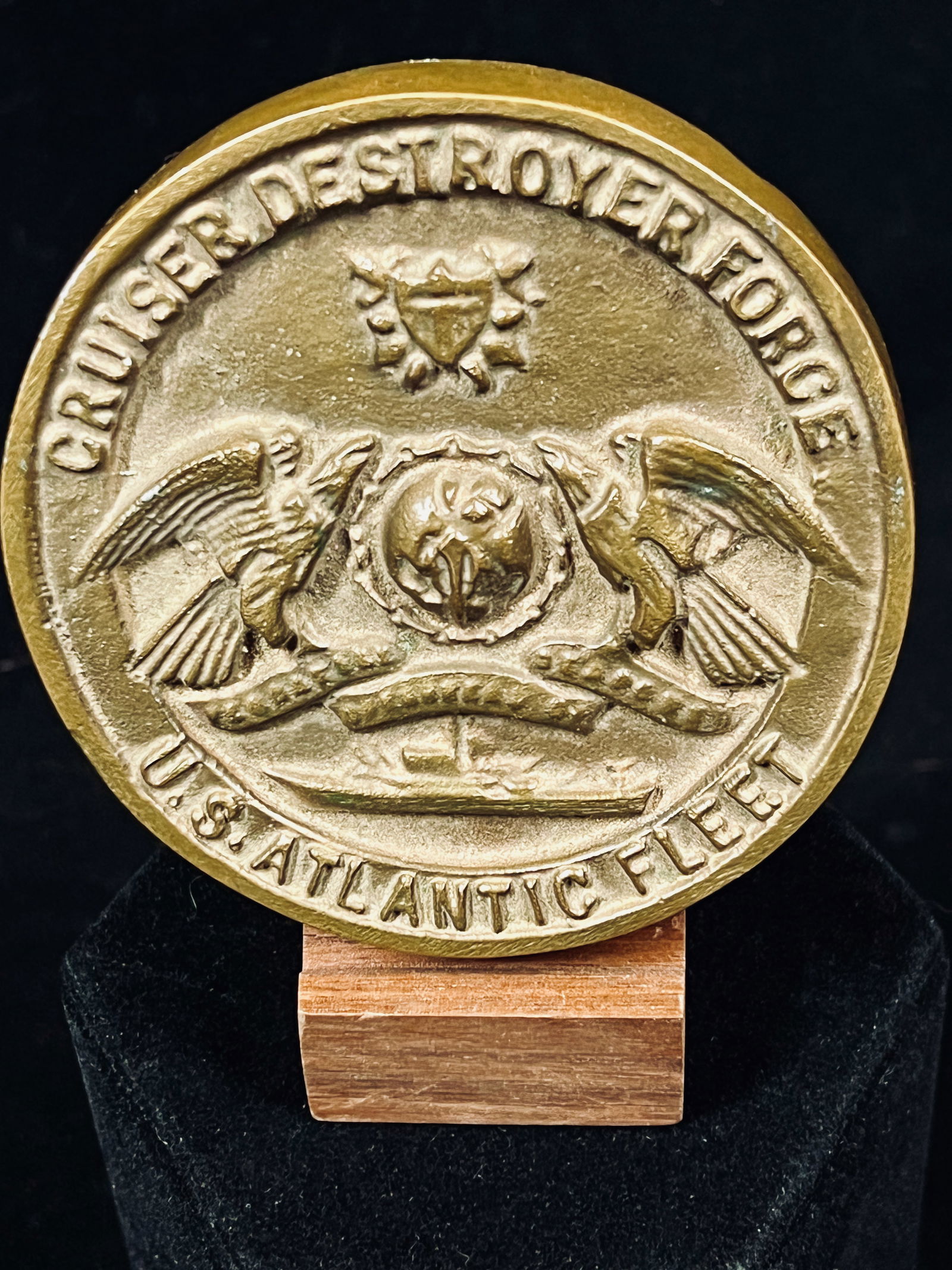 Cruiser Destroyer Force US Atlantic Fleet Heavy Bronze Medallion (1 of 5)