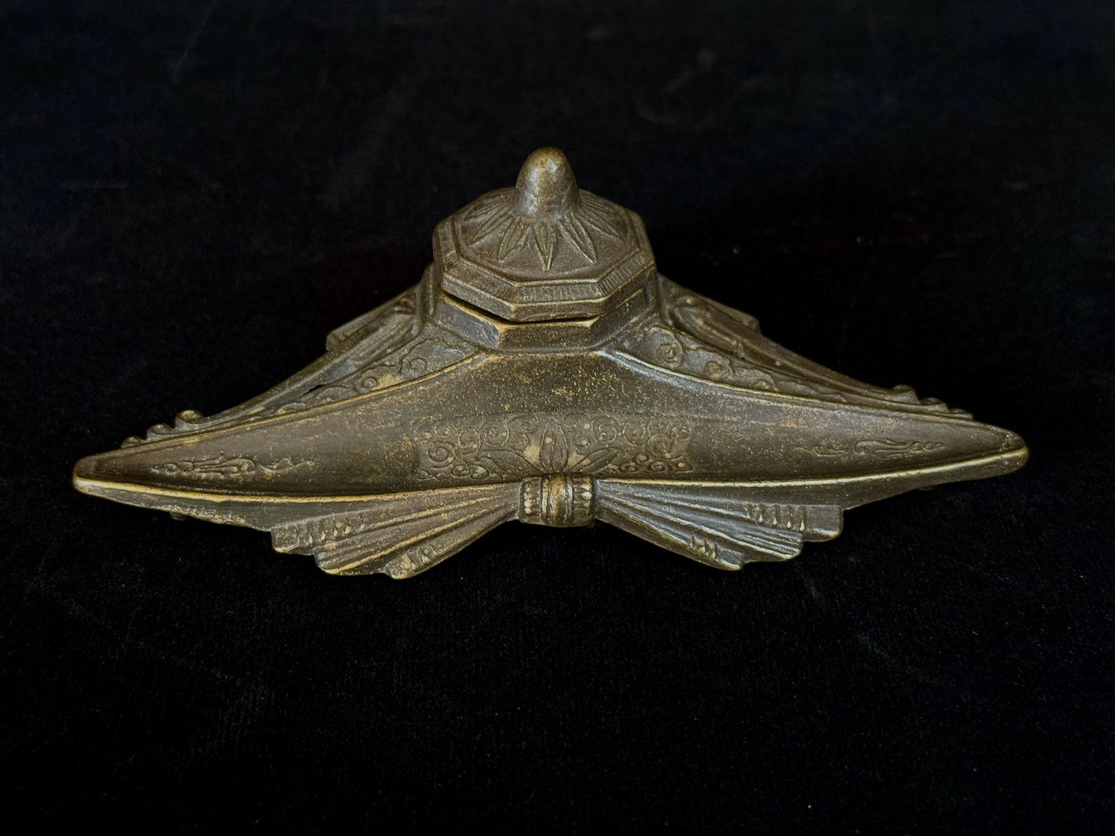 Small antique bronze pen stand with original porcelain inkwell insert (1 of 4)