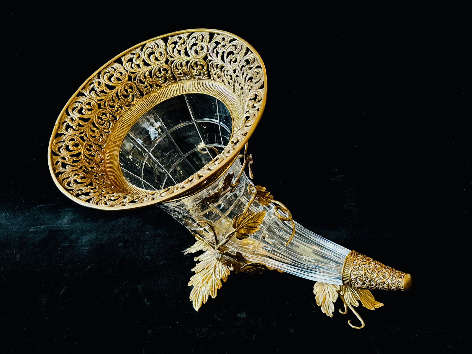 Mounted horn of plenty Pressed window pane beveled glass cornucopia (1 of 5)