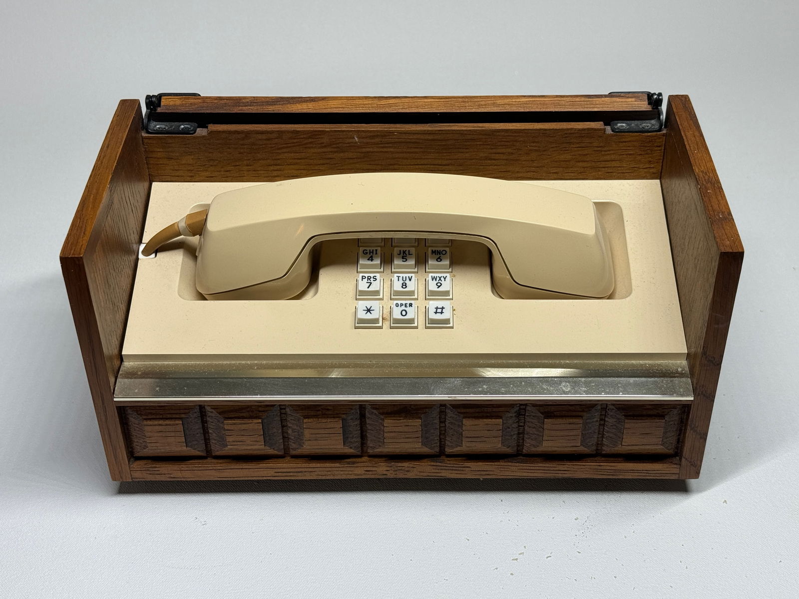 Fun Vintage MCM Hide-A-Phone Executive Push Button Telephone Wood Case by Western Electric (1 of 4)