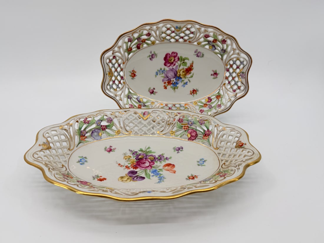 Set of two Pierced Schumann Bavaria serving bowls (1 of 9)