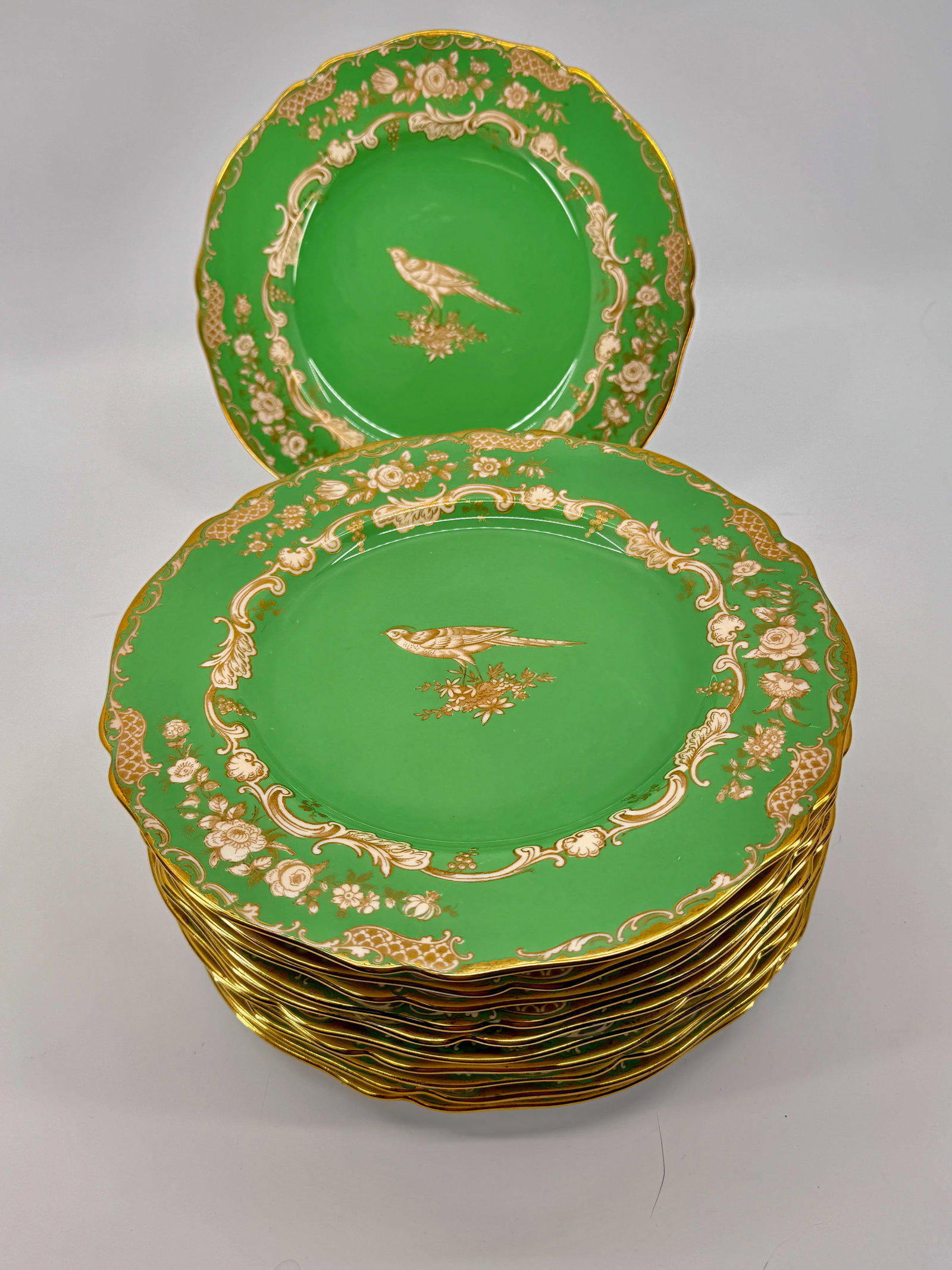 Spode Copeland Period Chelsea Green Pheasant 11 Dinner Plates Gold Detailing (1 of 8)