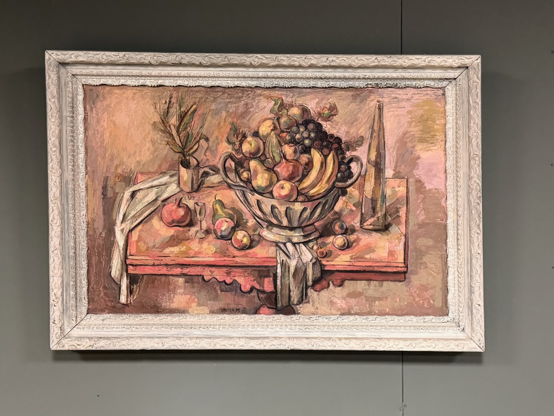 Lester Raymer Original Still Life Oil Painting in Original Painted Frame: TITLE: Lester Raymer Original Still Life Oil Painting in Original Painted FrameATTRIBUTION: Lester Raymer. American.MEDIUM: Oil on Stretched CanvasDIMENSIONS: Stretcher: 38 x 24.5 inches. Frame: 42.5 