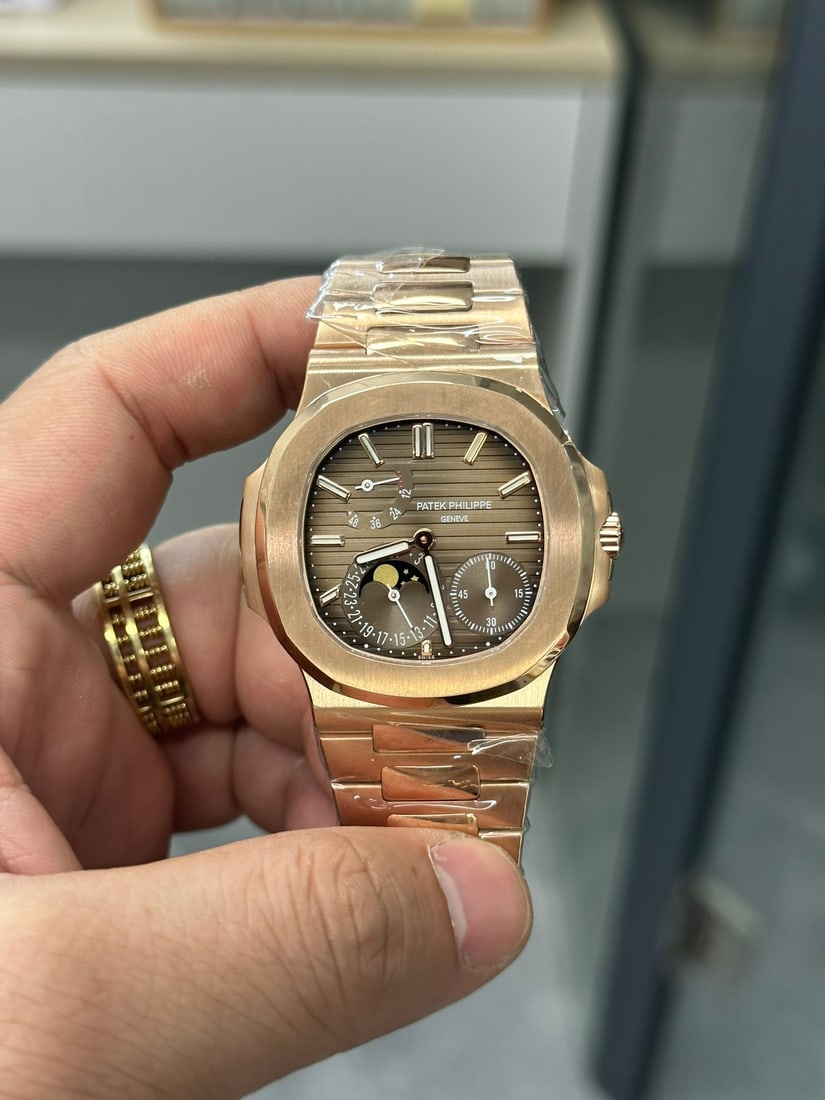 Patek Philippe Watch With Original Packaging Box And Paper (1 of 7)