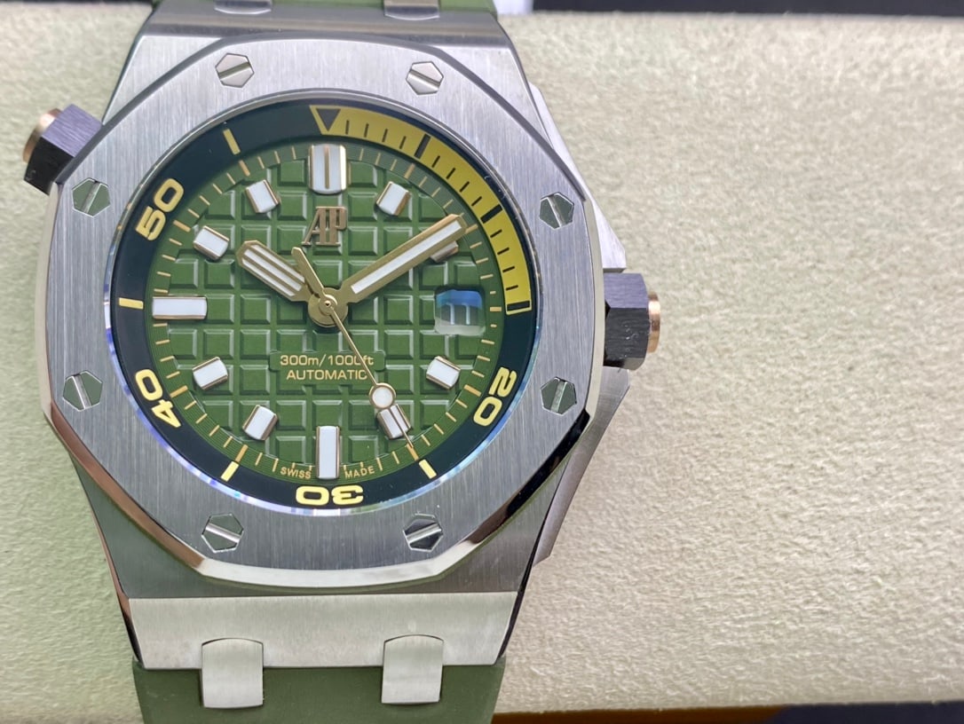 Audemars Piguet Watch With Original Packaging Box And Paper (1 of 9)