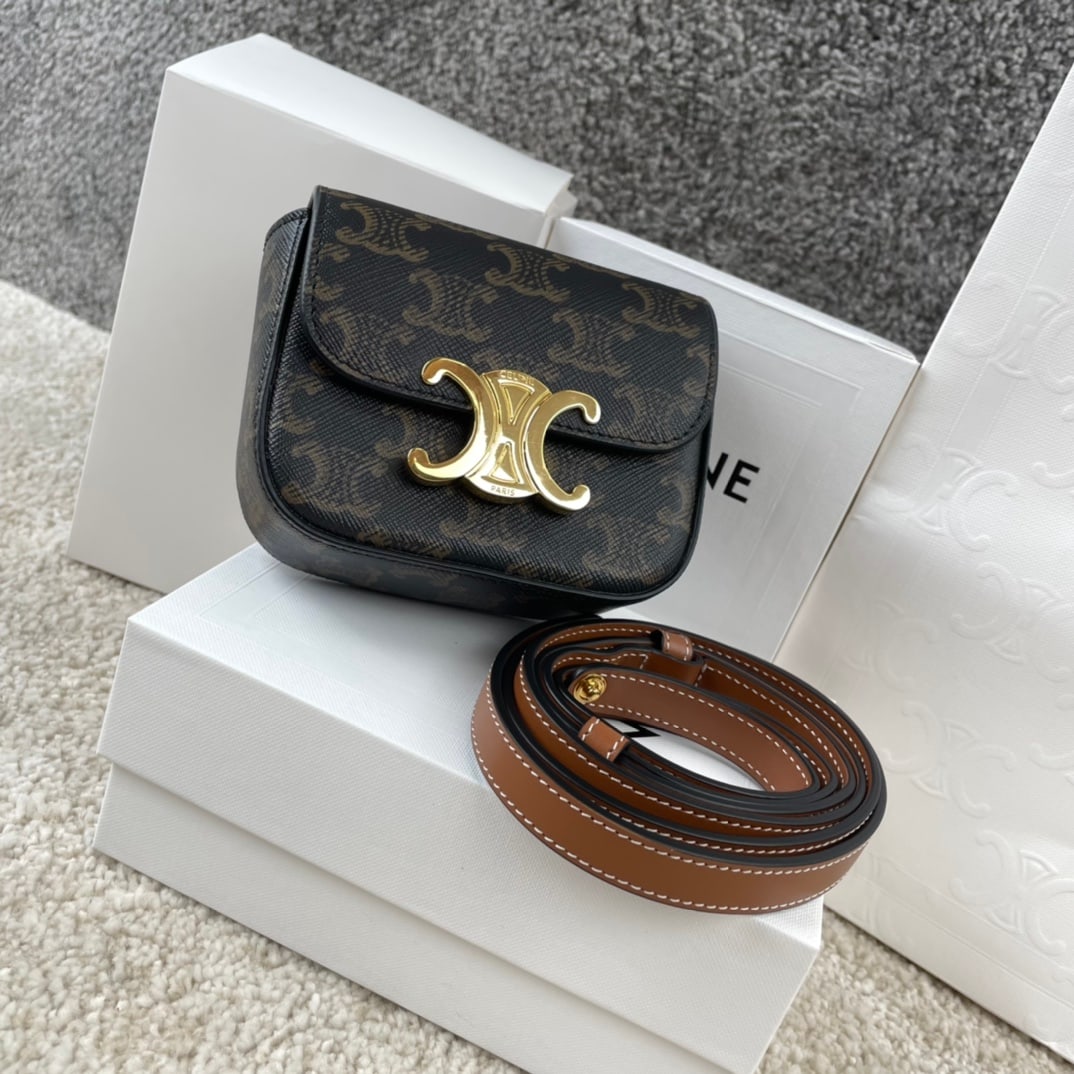 Celine Mini TrioMRHE: Mini Triommer Signature Print Handbag, Earphone Bag, 11x8x4 cm, made of cowhide leather, lining: cowhide fabric. We offer in house shipping for all items, our cooperative logistics services provider e