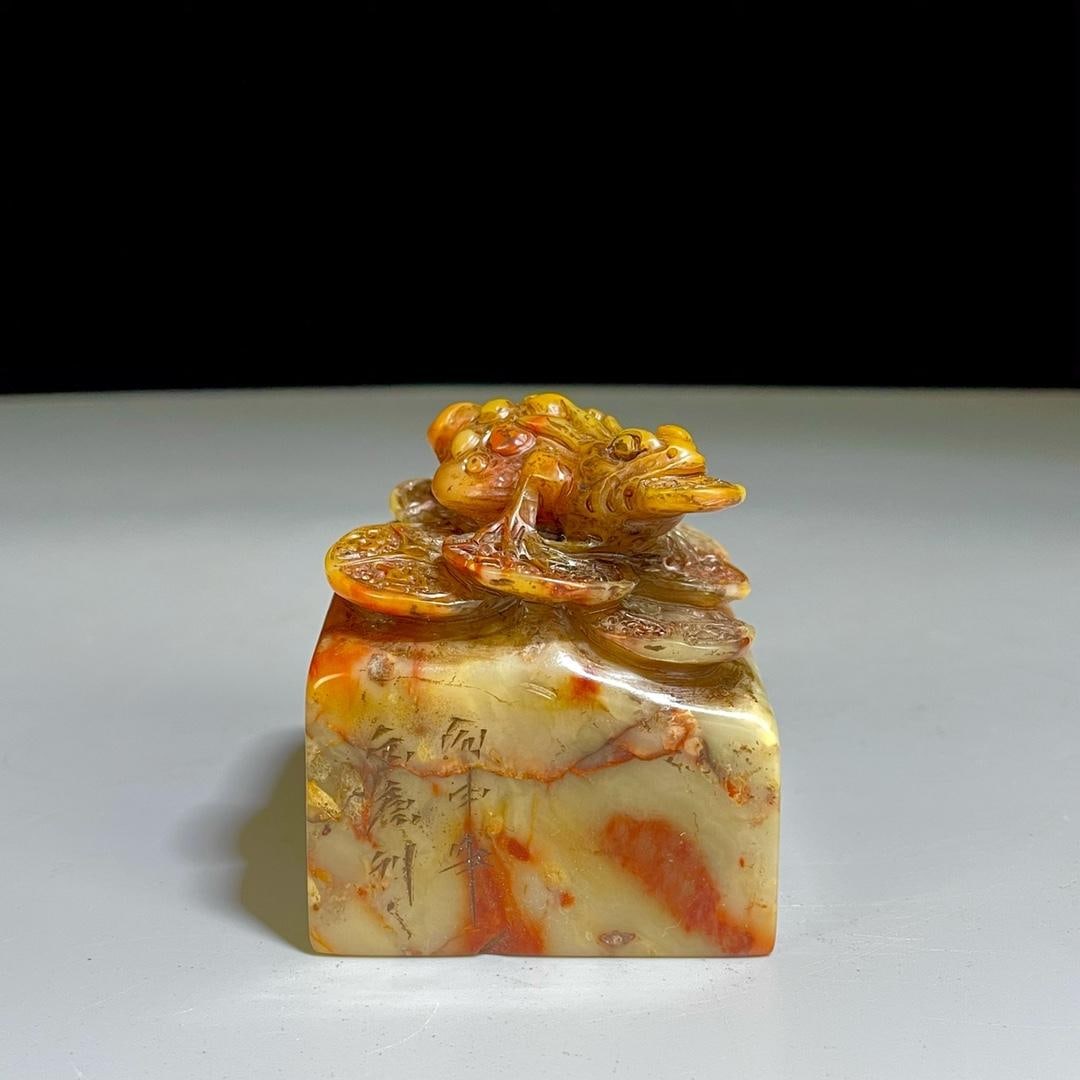 Shoushan Tianhuang Stone Seal (1 of 8)