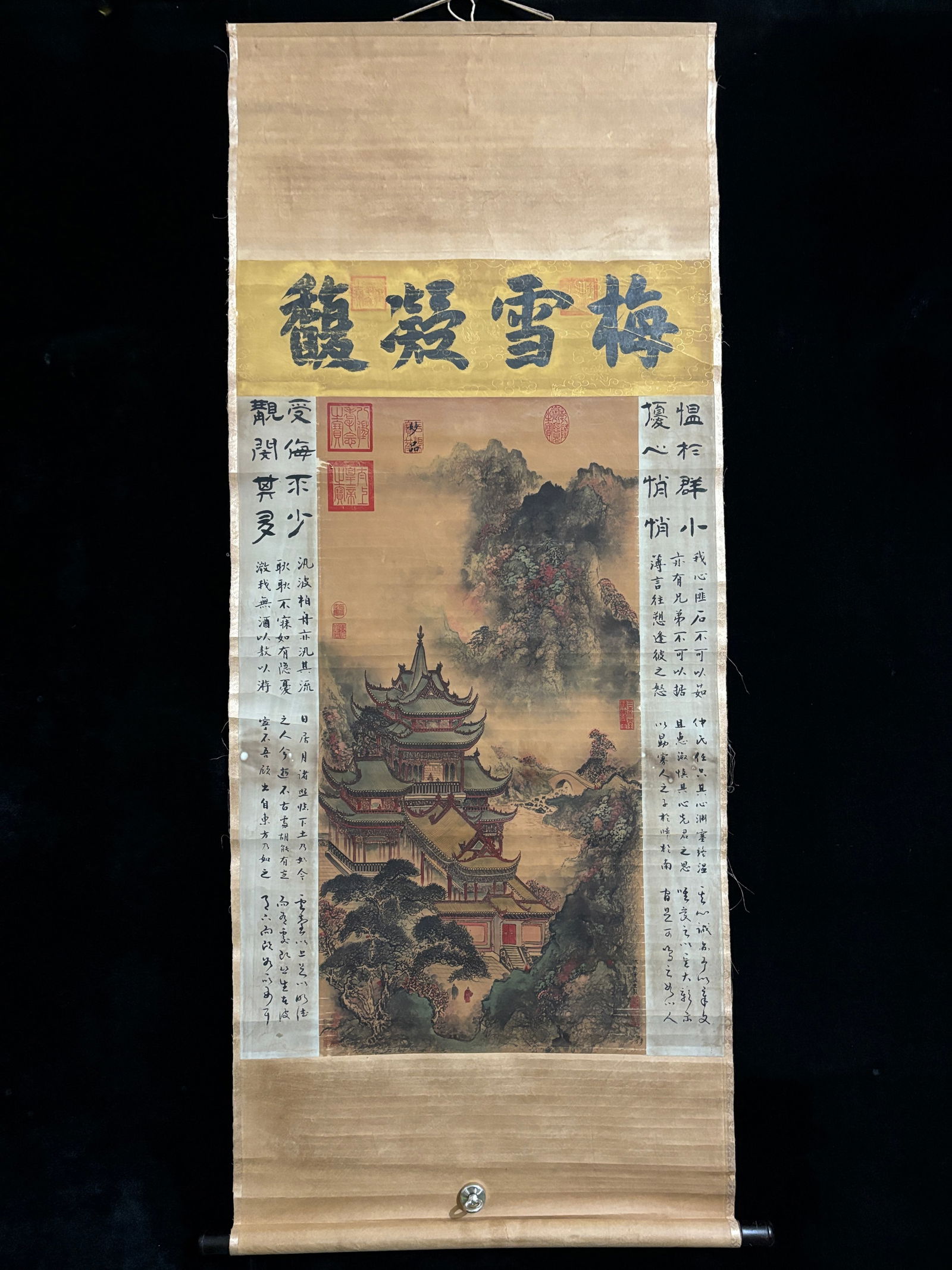 (Qiu Ying's landscape painting) Qianlong's three-foot hanging scroll (1 of 9)