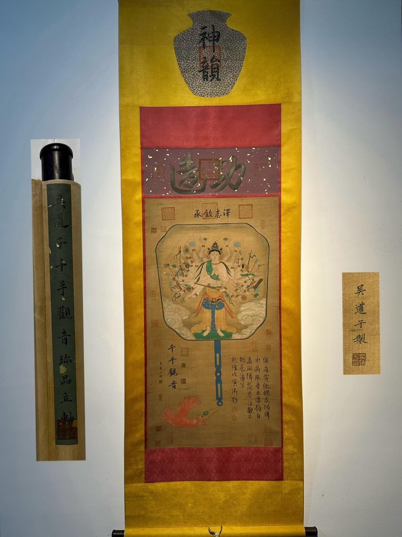 Qiu Ying's exquisite silk hand-painted scroll (Eternal Youth): A fine silk hand-painted work by Qiu Ying (Eternal Youth). Qiu Ying, courtesy name Shifu, sobriquet Shizhou, was a Han Chinese from Taicang, Jiangsu Province. He excelled at figure painting, especiall