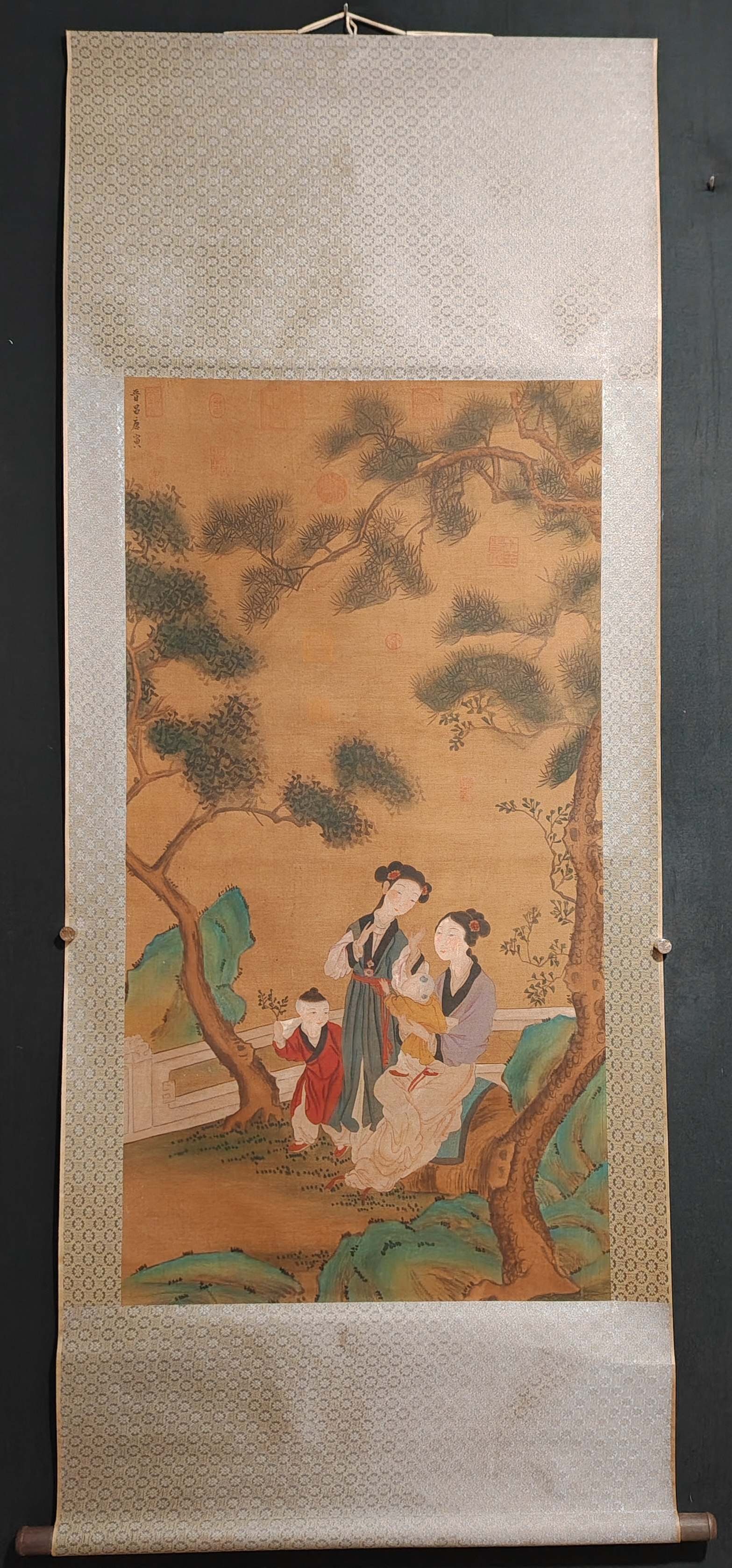 Tang Yin's Figures (1 of 9)