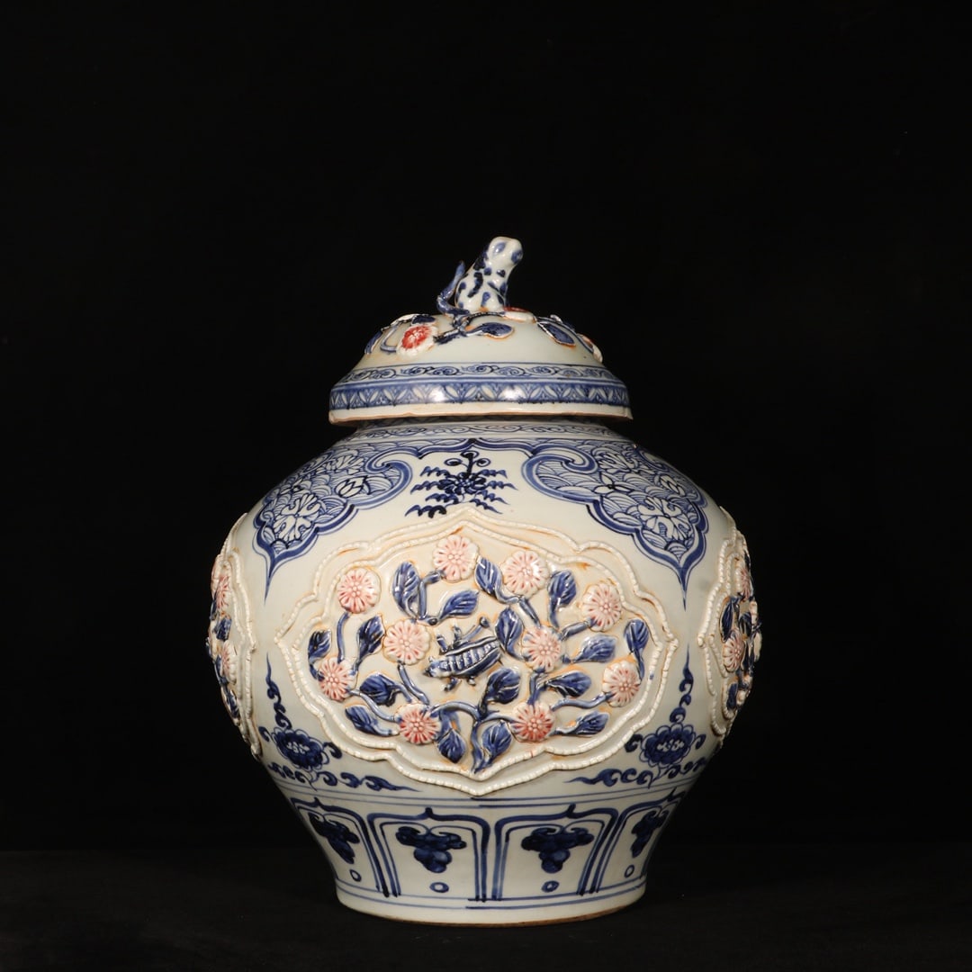 Yuan Dynasty Blue and White Underglaze Red Carved and Stitched Dog Head Covered Jar (1 of 9)