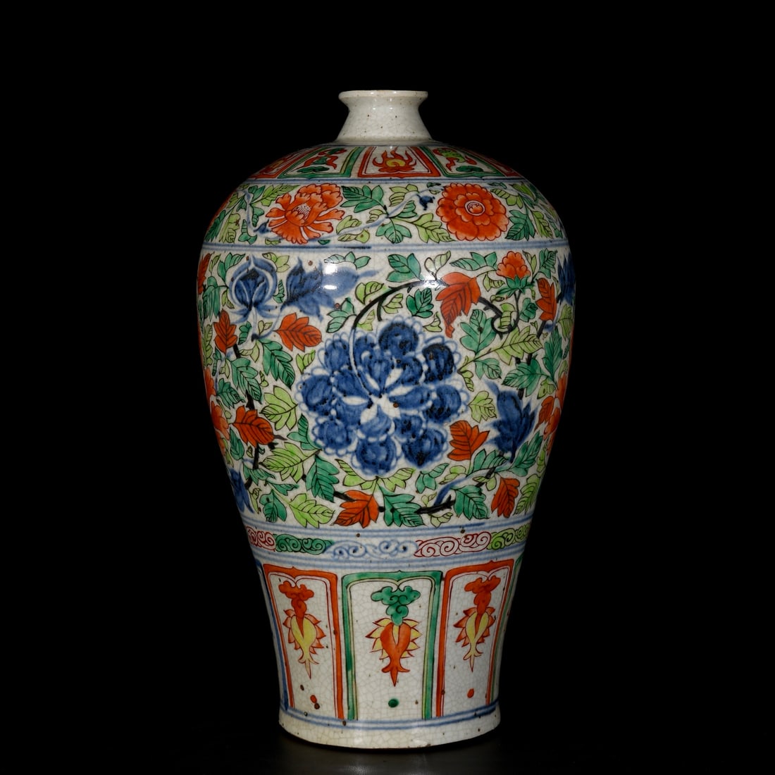 Yuan Dynasty polychrome peony-patterned plum vase (1 of 9)