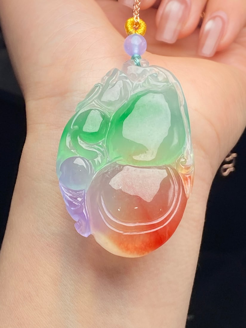 Jadeite Icy Tricolor "Fortune and Prosperity" Pendant (1 of 9)