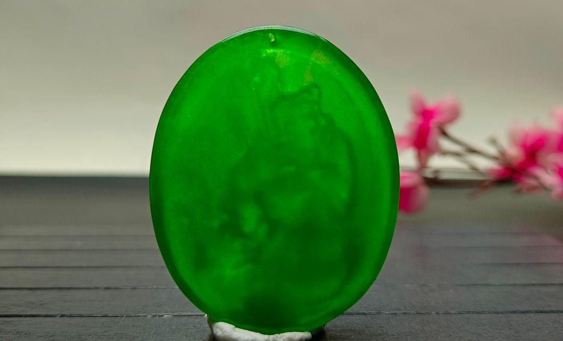 Top-grade dragon stone imperial green jadeite figure pendant (1 of 8)