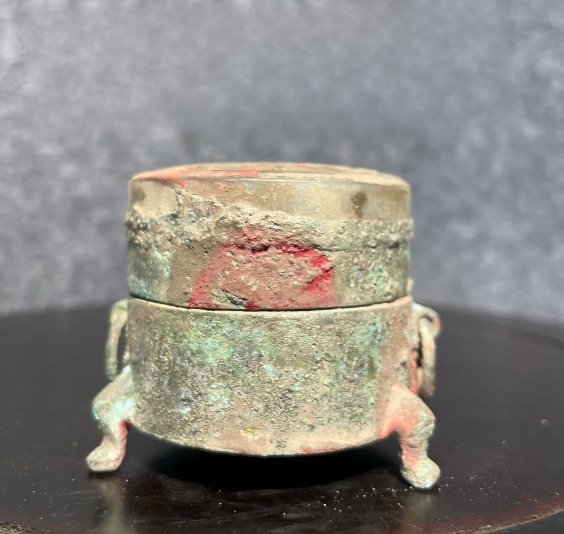 Hetian jade lid bronze body incense burner (1 of 9)