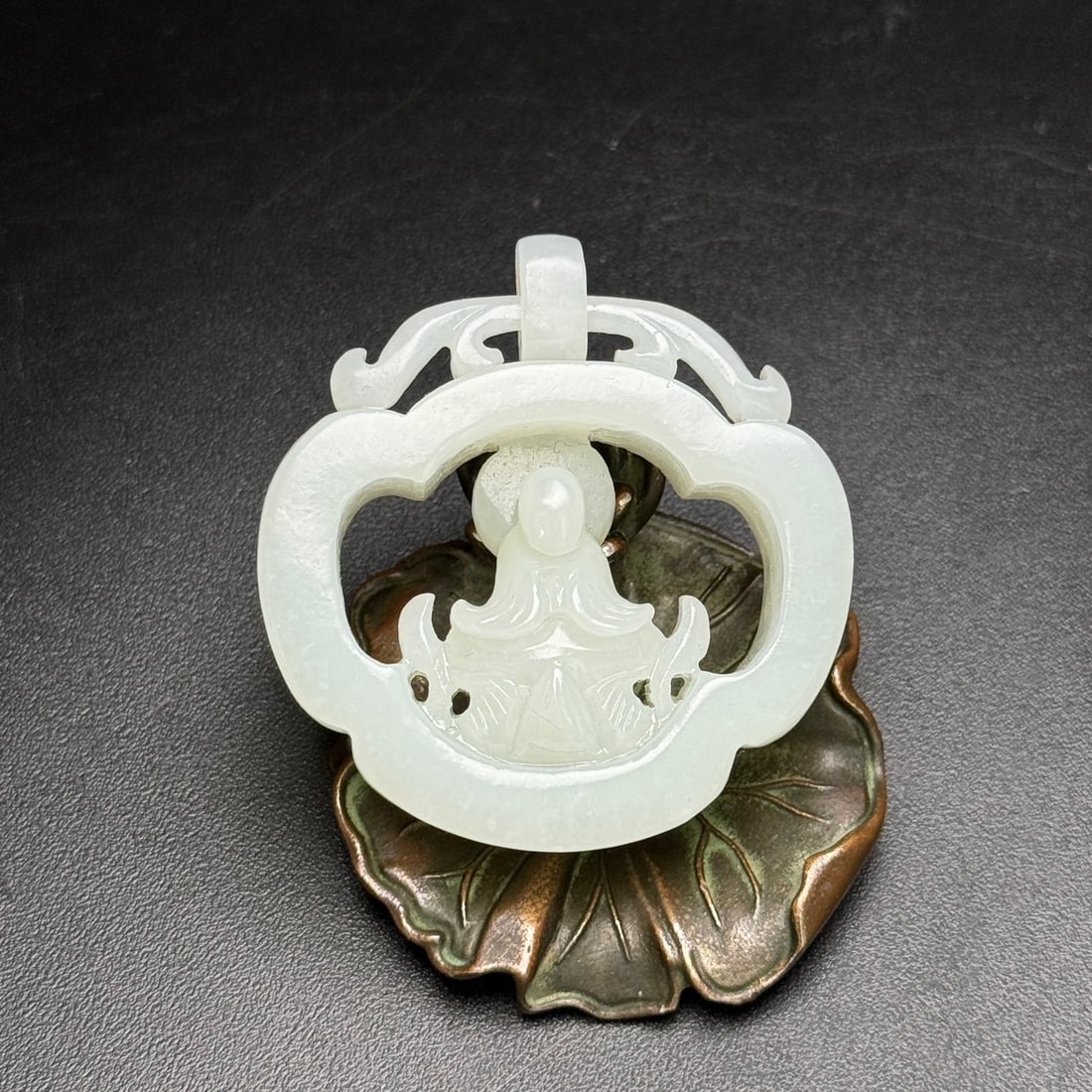 Hetian jade enlightenment pendant (1 of 9)