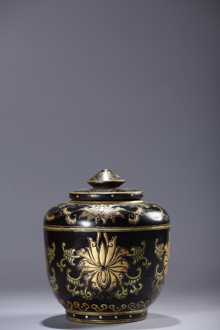 Antique wooden lacquerware tea canister with genuine gold lacquer design and lotus scroll pattern (1 of 9)