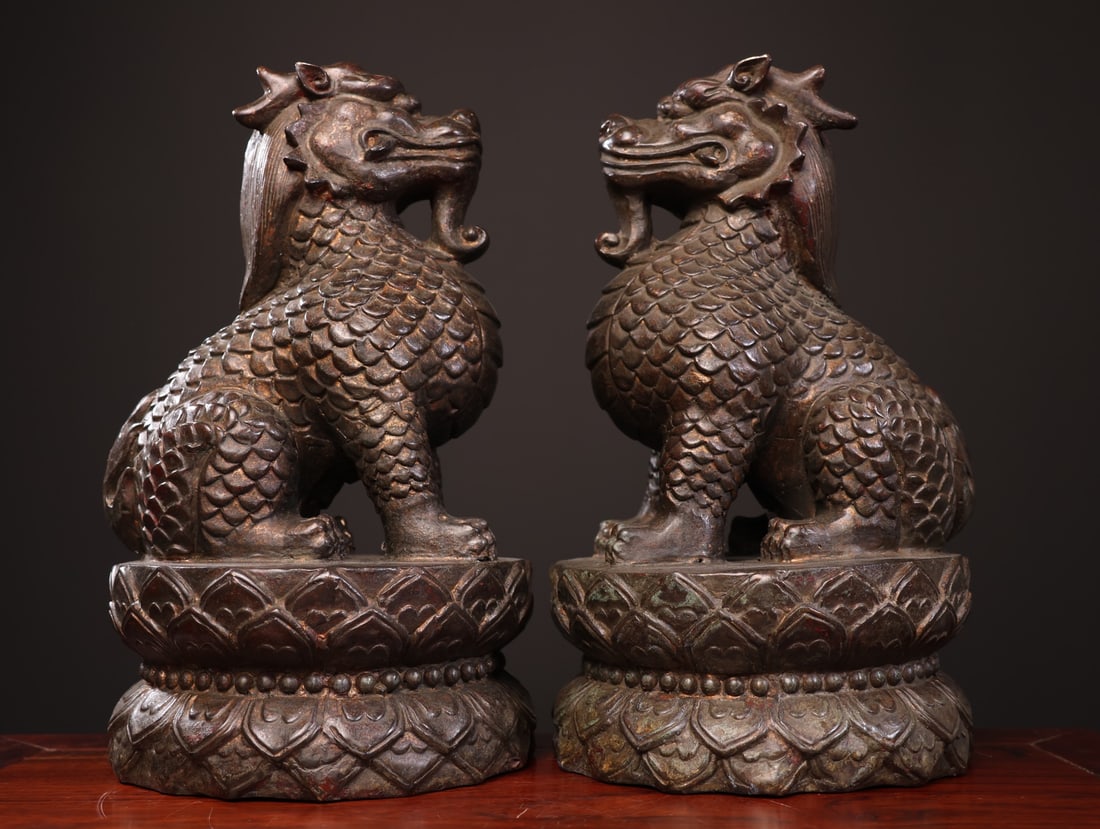 A pair of rare pure copper gilded auspicious beasts and auspicious unicorns, symbolizing wealth and (1 of 9)