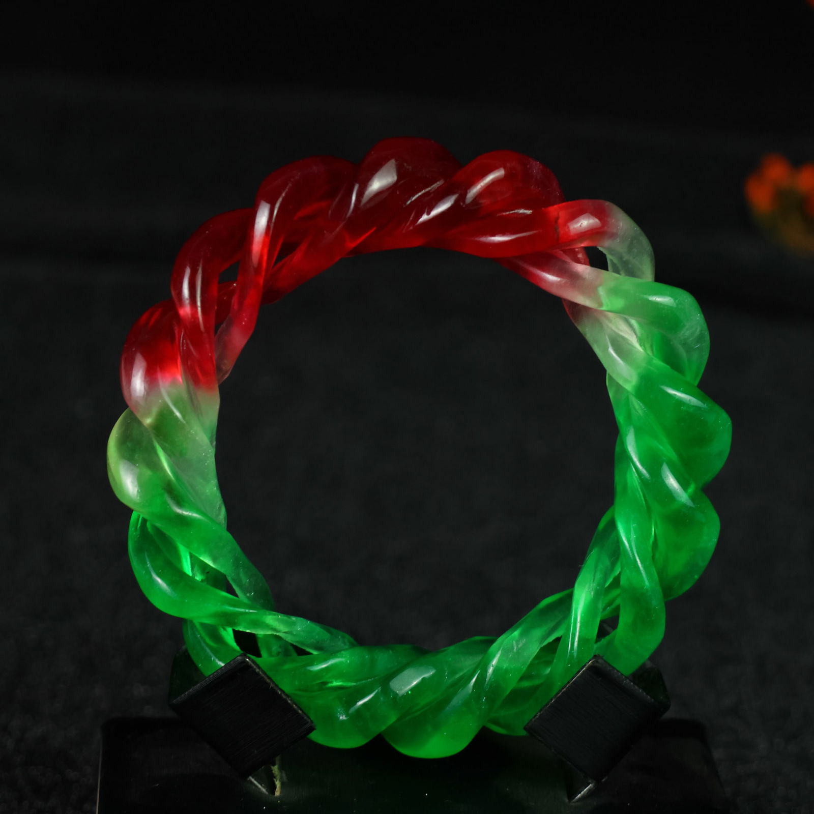 Perfectly crafted high-grade ice crystal jadeite bangle with exquisite carving.: This exquisitely carved high-grade icy jadeite bangle boasts a pure, rich, clean, and translucent base with strong fluorescence and exceptional rigidity. Its icy, luminous appearance and perfect trans