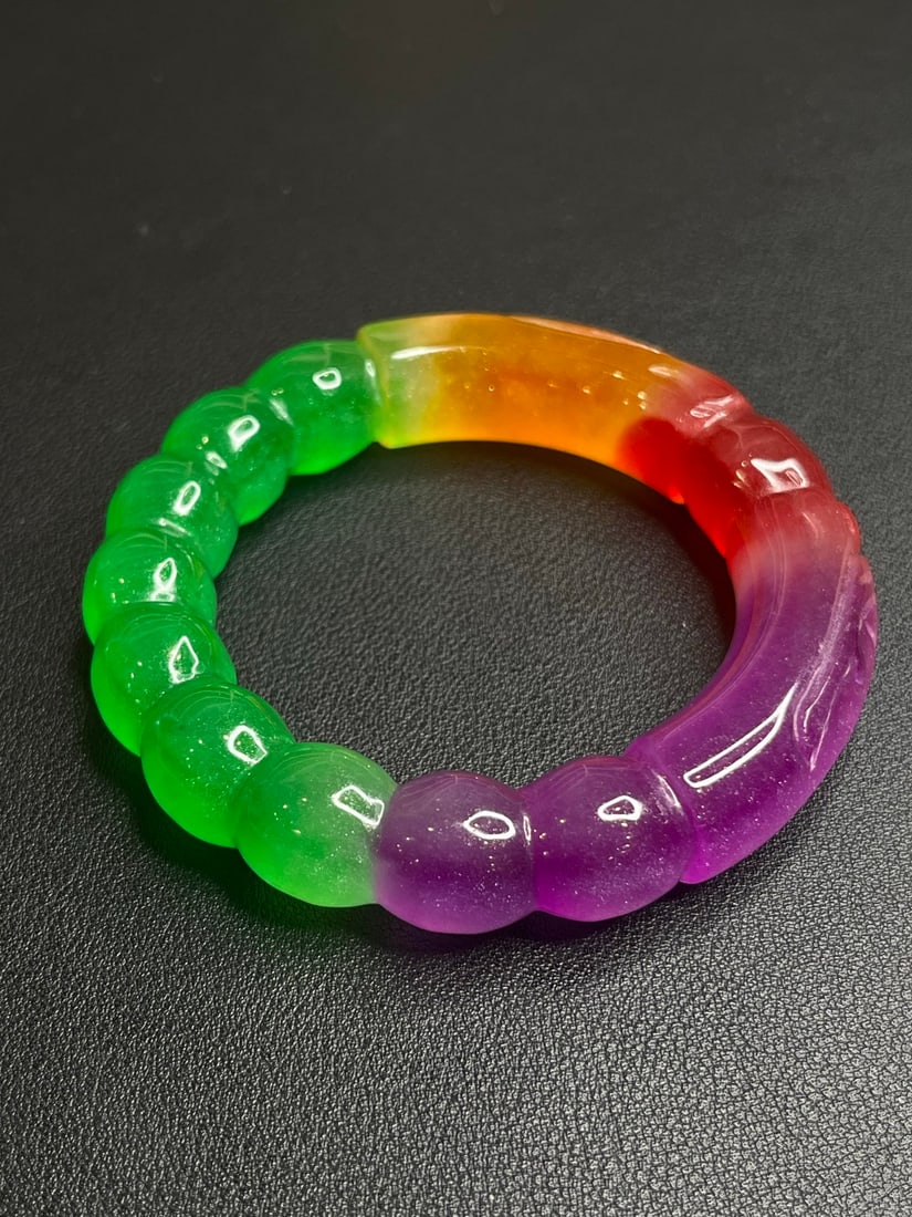 High-grade icy four-color jadeite double dragon playing with a pearl bracelet (1 of 5)