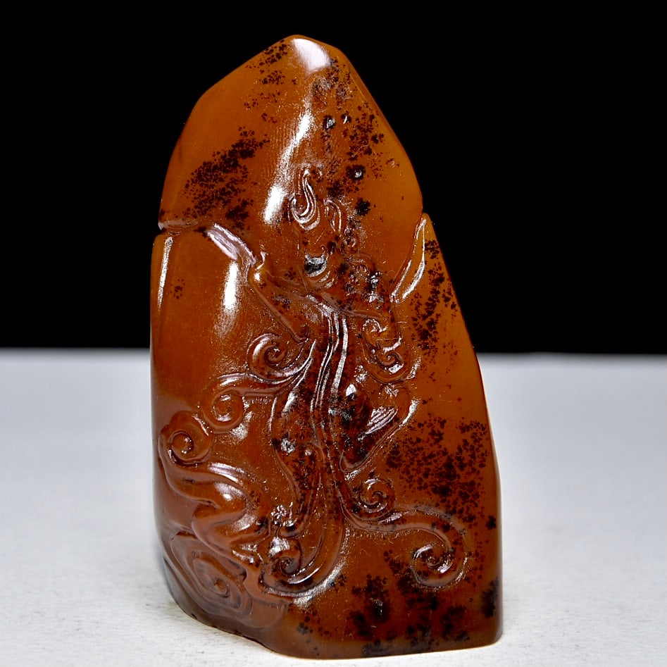 Rare Shoushan stone seal with waterweed and frozen Tianhuang stone (1 of 9)