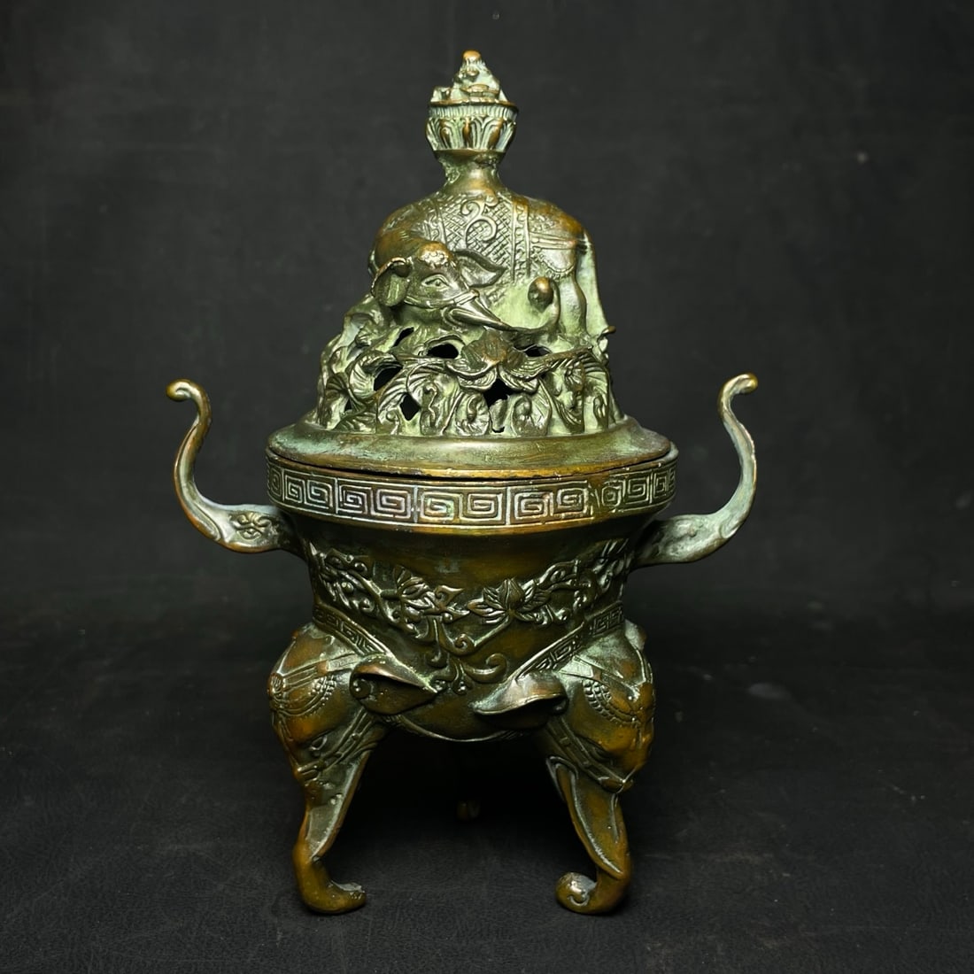 Incense burner ornament (1 of 9)