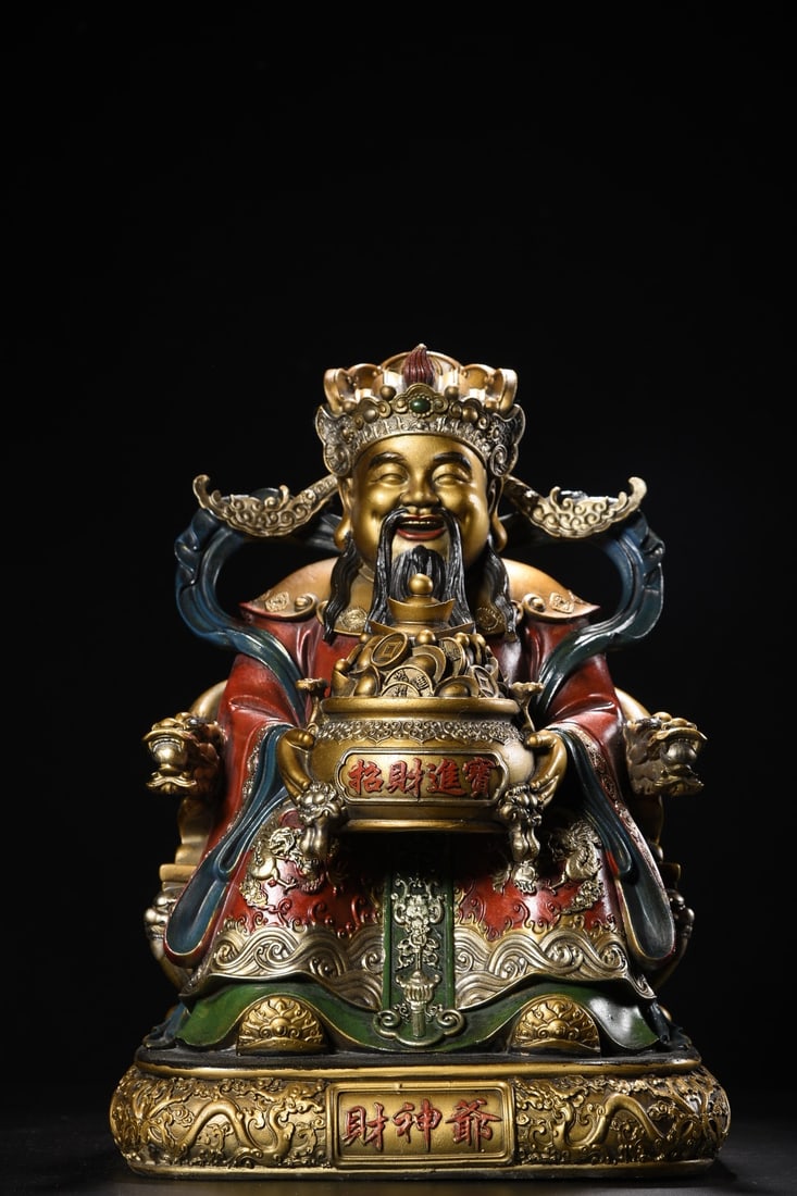 Large-sized painted bronze statue of the God of Wealth: A large bronze painted statue of the God of Wealth, 40cm high, 27cm wide, 24cm thick, and weighing 8555 grams. Provenance:A notable private collector in Kensington, London, United Kingdom. Our coopera