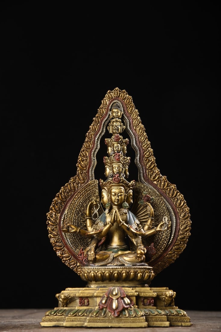 Pure copper painted Thousand-Hand Guanyin statue: A pure copper painted Thousand-Hand Guanyin statue, 29cm high, 16cm wide, 10cm thick, and weighing 1645g. Provenance:from the collection of George Stopher, Kent, purchased from P&M Waldo Antiques, Lon
