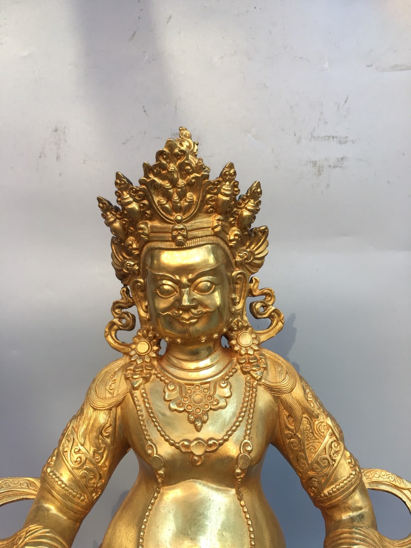 Golden Wealth God Statue (1 of 8)