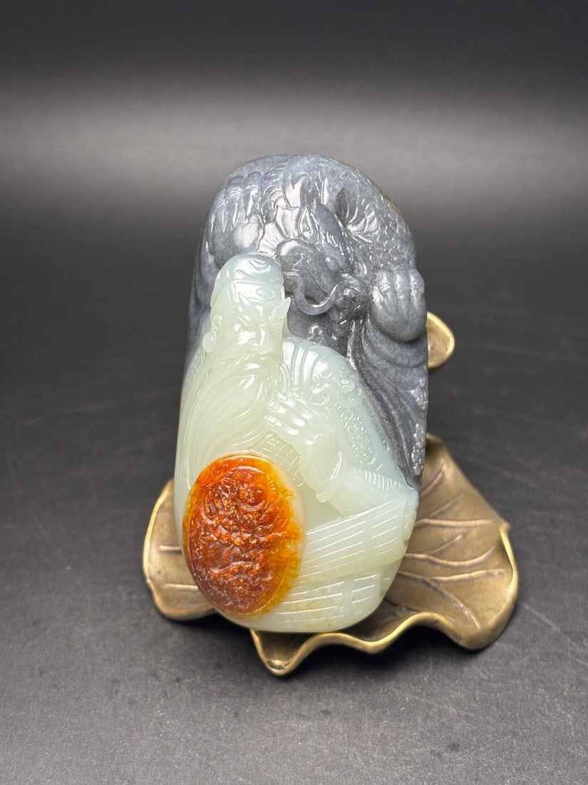 Exquisite Hetian jade tricolor natural Guan Gong hand-held piece (1 of 9)