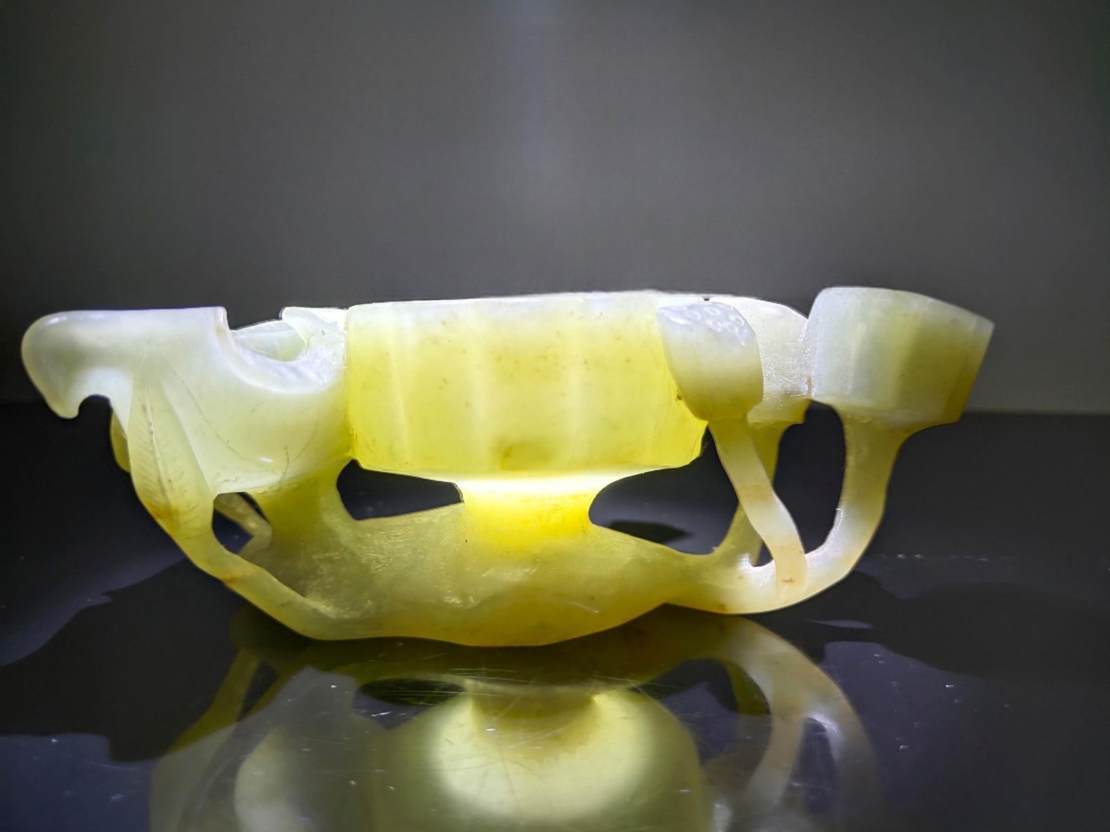 Treasured Hetian jade tourmaline ornament (1 of 9)