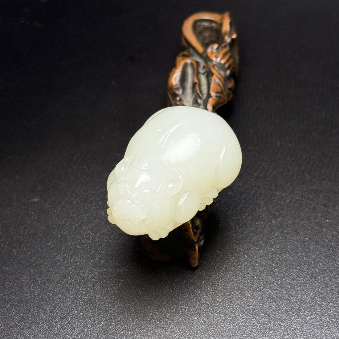 Exquisite Hetian jade Pixiu (1 of 9)