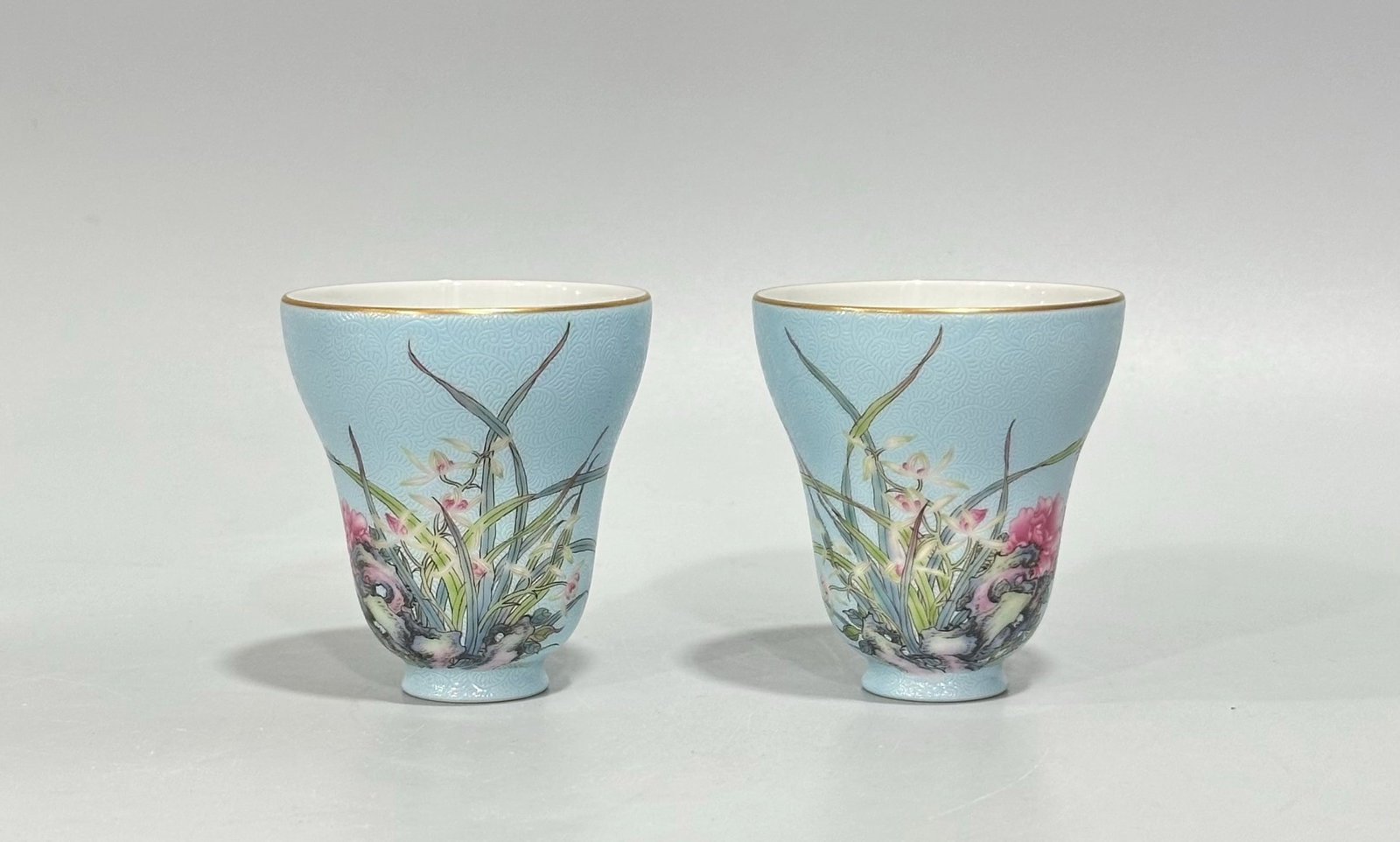 Qianlong Period (1720-1725): Enamel-painted gourd-shaped fragrance cup with sky-blue glaze and (1 of 9)