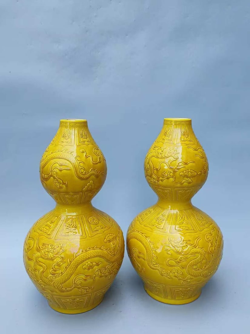 Antique porcelain (1 of 8)