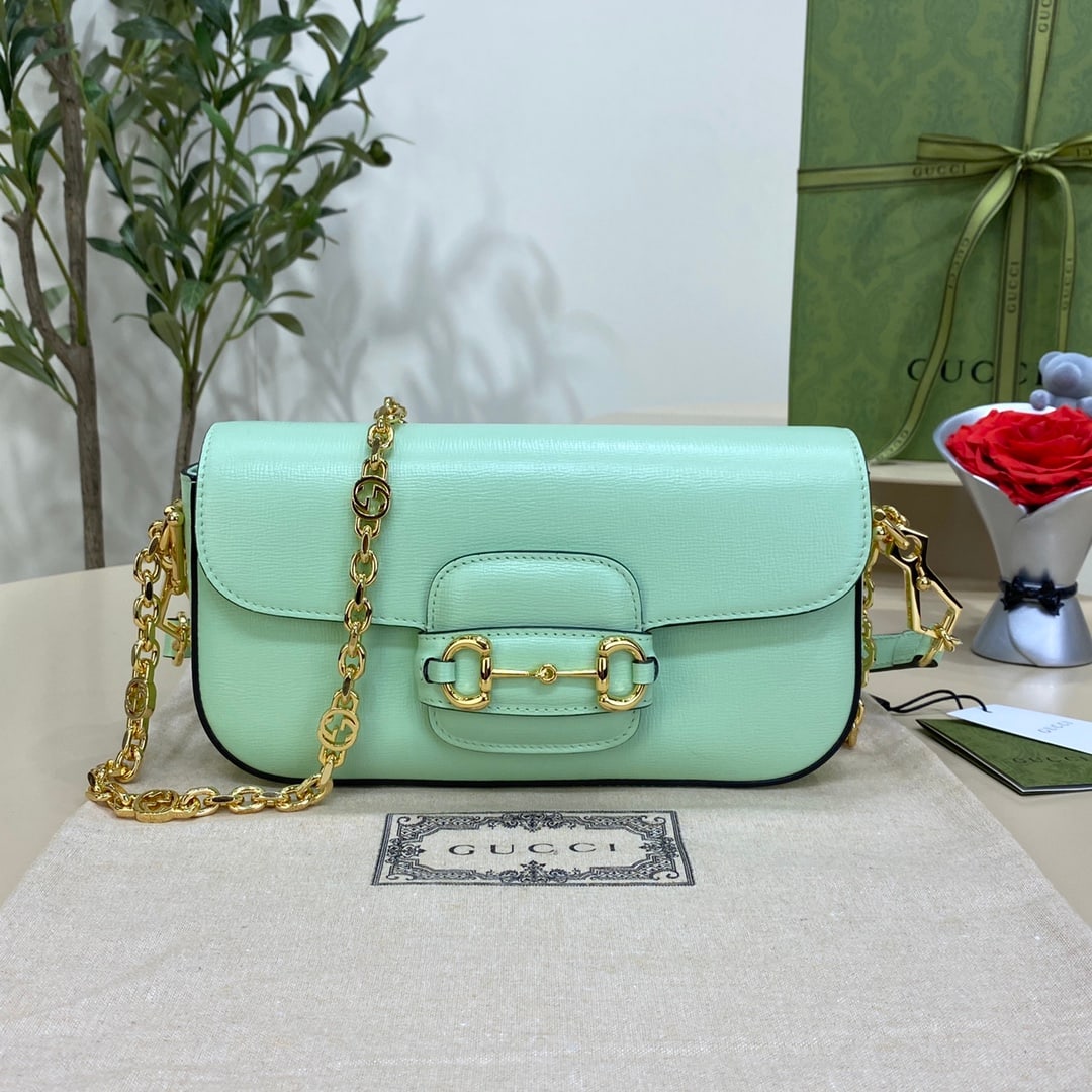 GUCCI Horsebit 1955: GUCCI Horsebit 19x13x5cm Thank you for viewing our auction and we look forward to serving you as a valued Gold Standard Auctions customer! Each item has been carefully selected to bring quality,