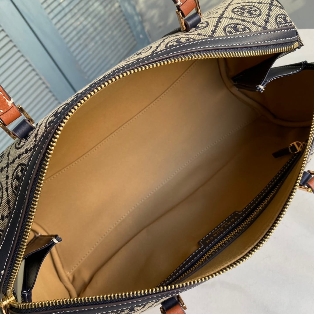 Tory Burch Monogram - 7