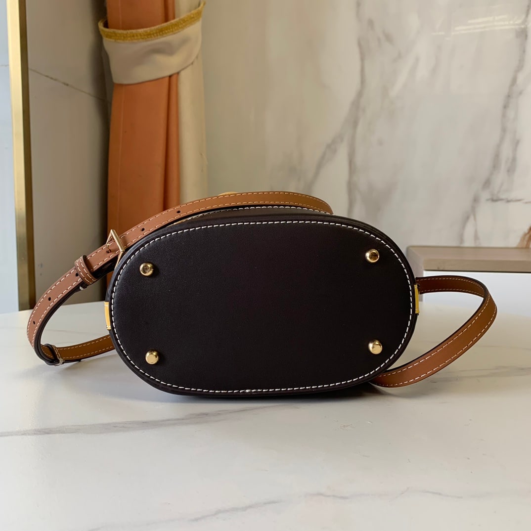 Tory Burch - 3