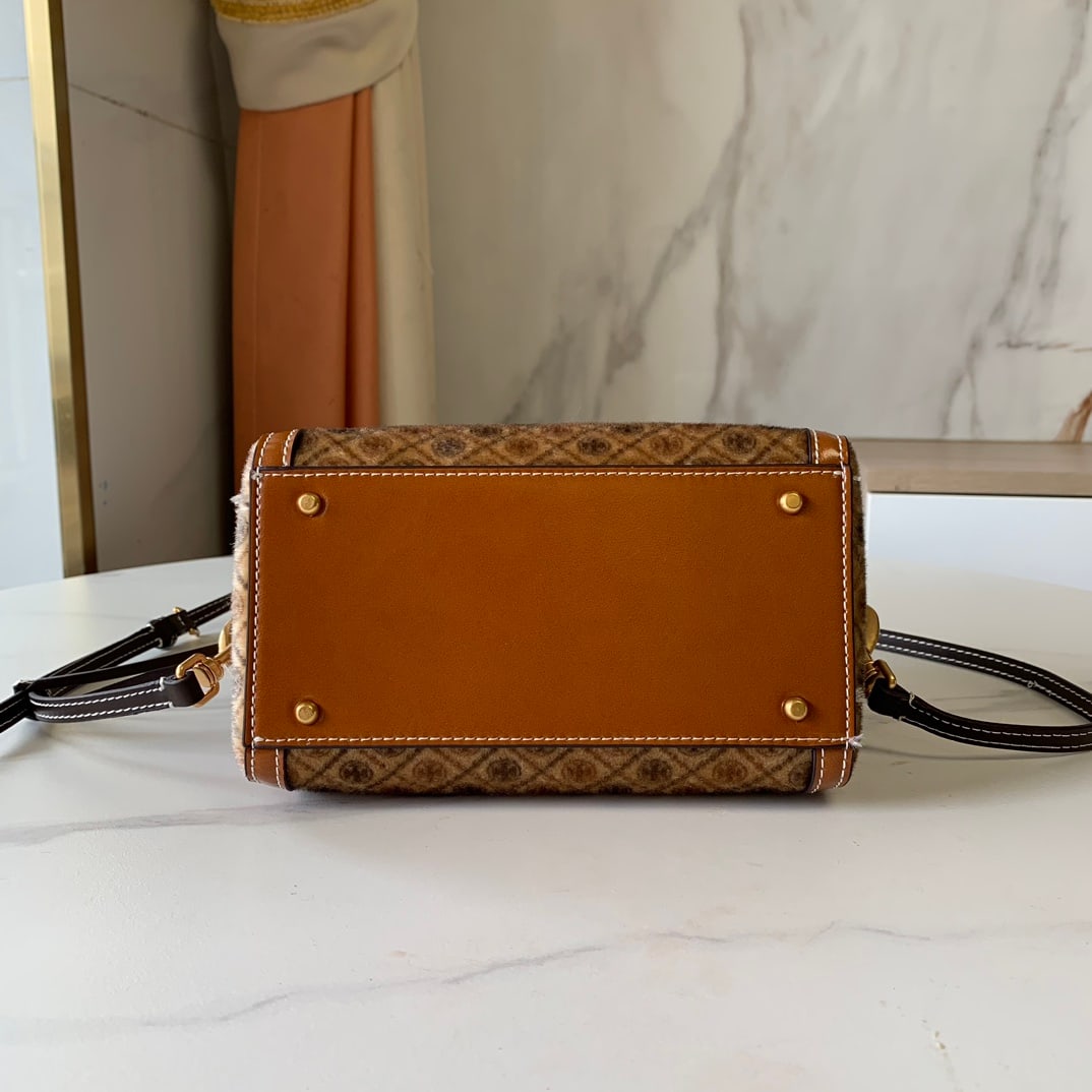 Tory Burch - 4