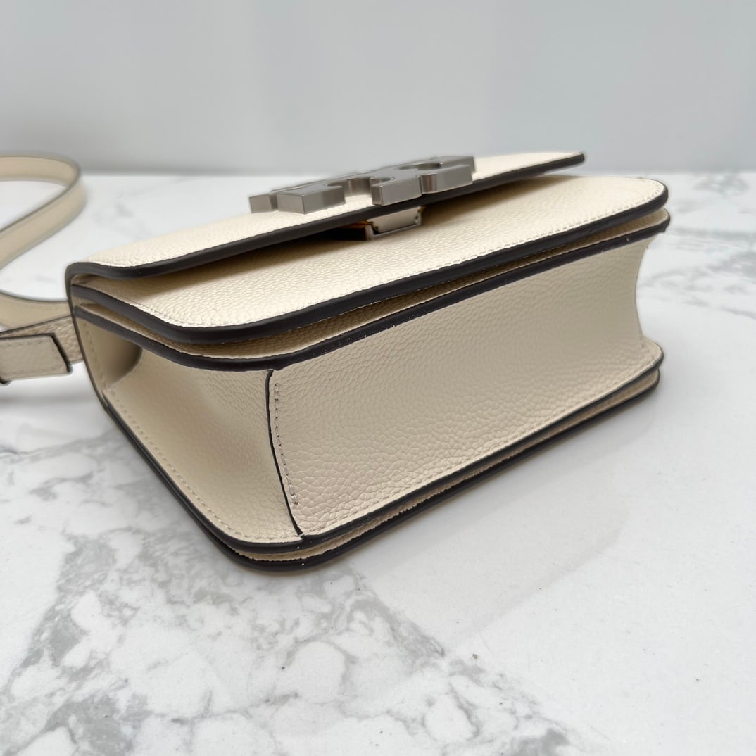 Tory Burch - 3