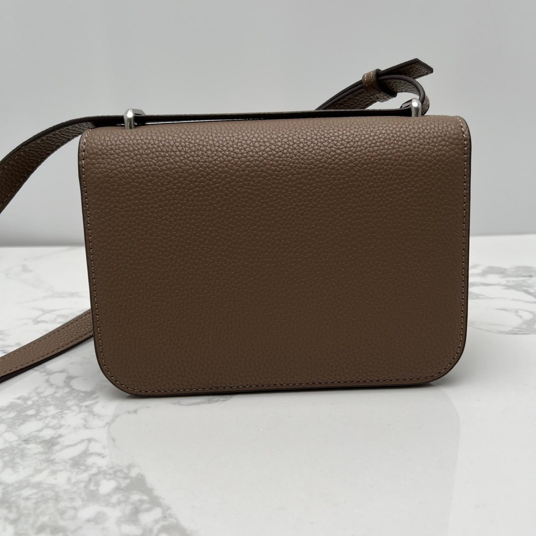Tory Burch - 3