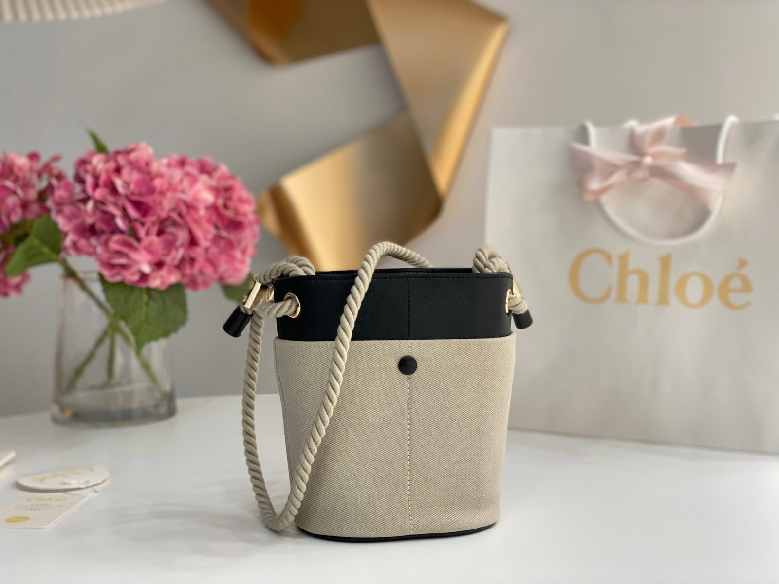 Chloe - 8