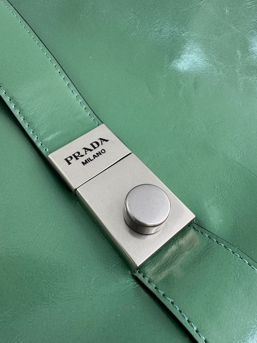 PRADA - 6